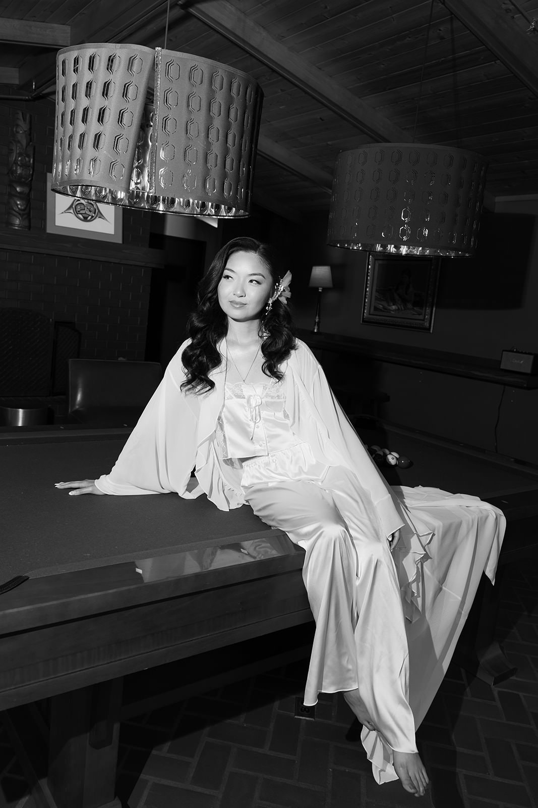 bride and groom amongst the redwood trees