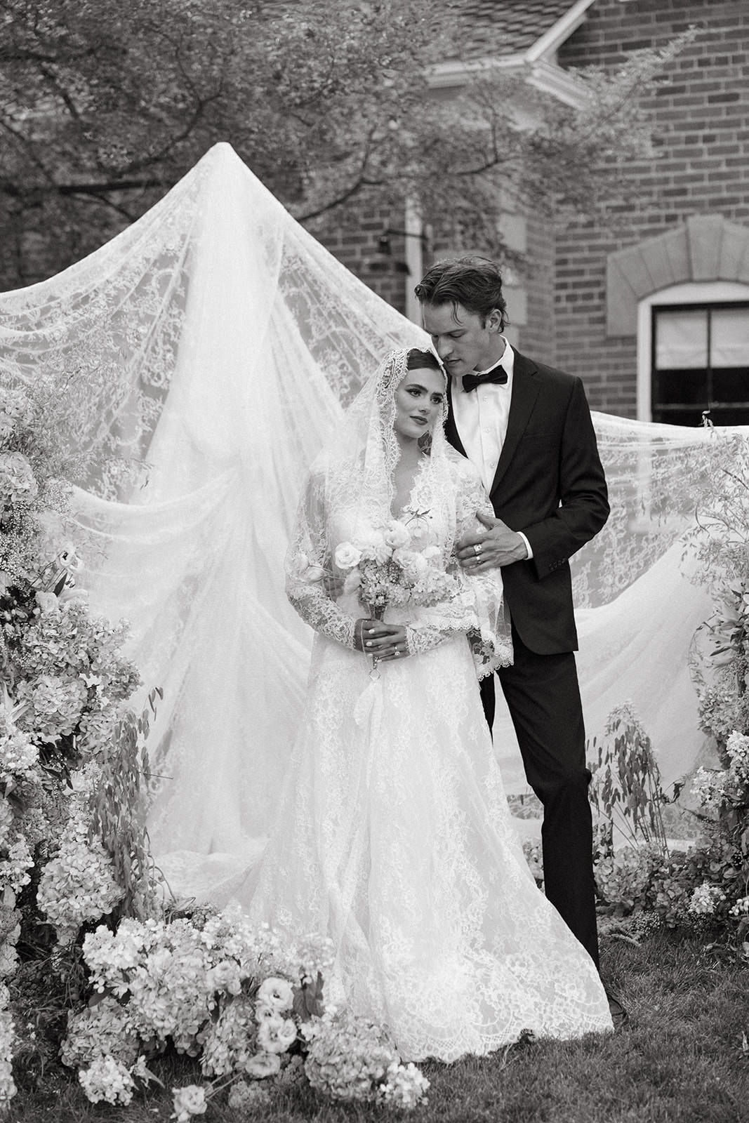 an elopement at the hoyt arboretum