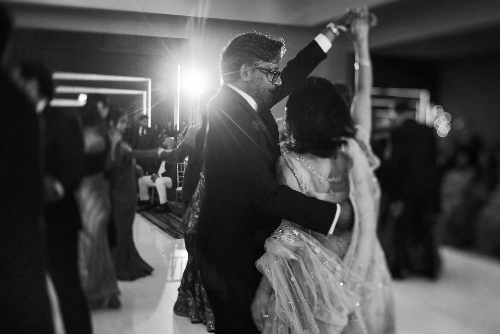 bride and groom amongst the redwood trees
